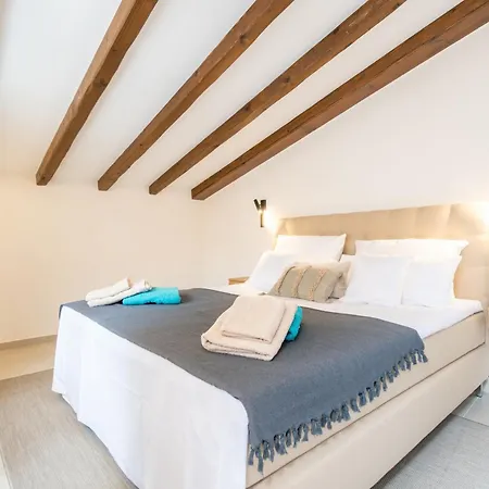 Alica 8 Feriehus Pollença